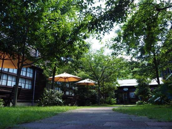 秋津野ガルテンの中庭